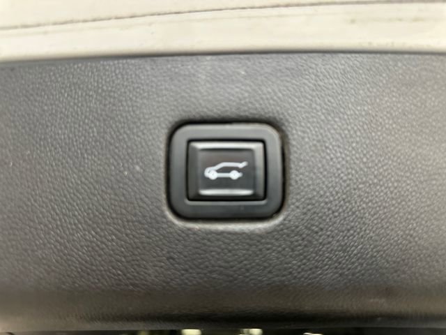 Used 2020 Chevrolet Blazer RS image 17