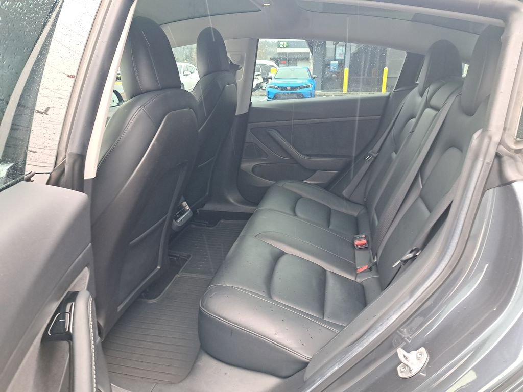 Used 2020 Tesla Model 3 image 13
