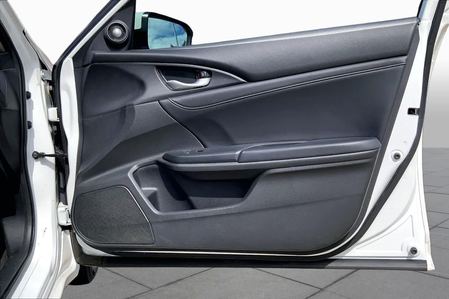 Used 2020 Honda Insight Touring image 23