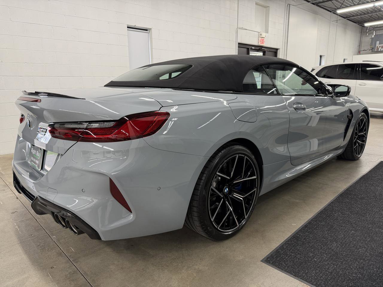 Used 2025 BMW M8 Competition w/ M Carbon Exterior Package AWD/4WD image 4