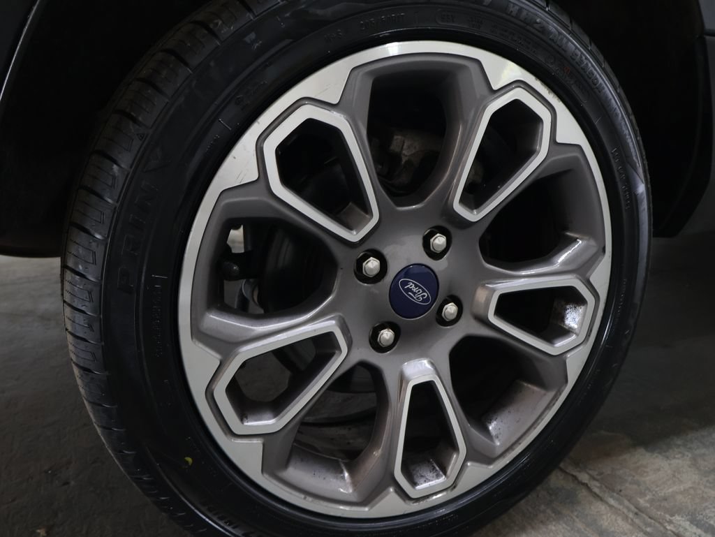 Used 2020 Ford EcoSport Titanium AWD/4WD image 30