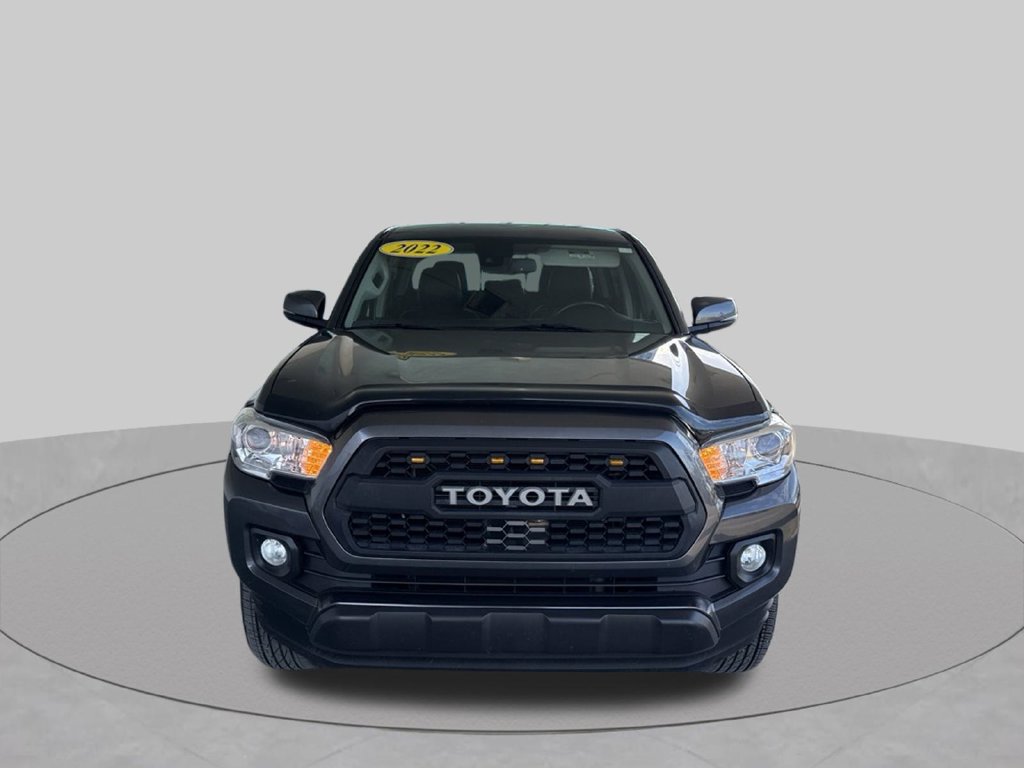 Used 2022 Toyota Tacoma SR5 w/ Technology Package RWD image 19
