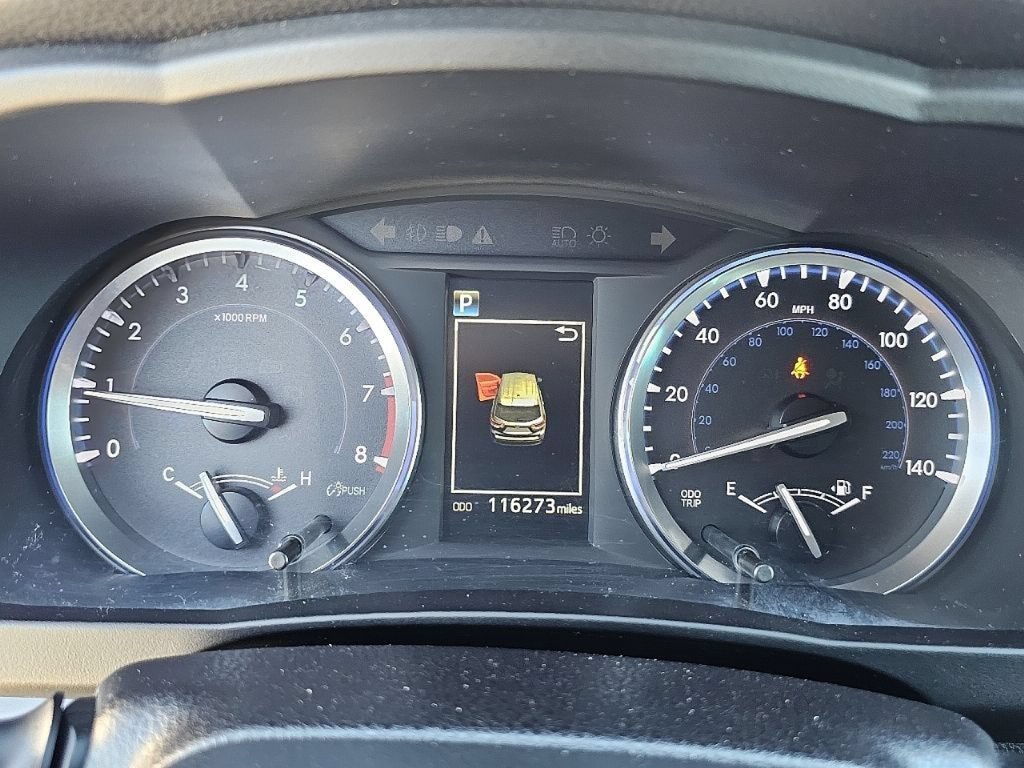 Used 2017 Toyota Highlander XLE FWD image 41