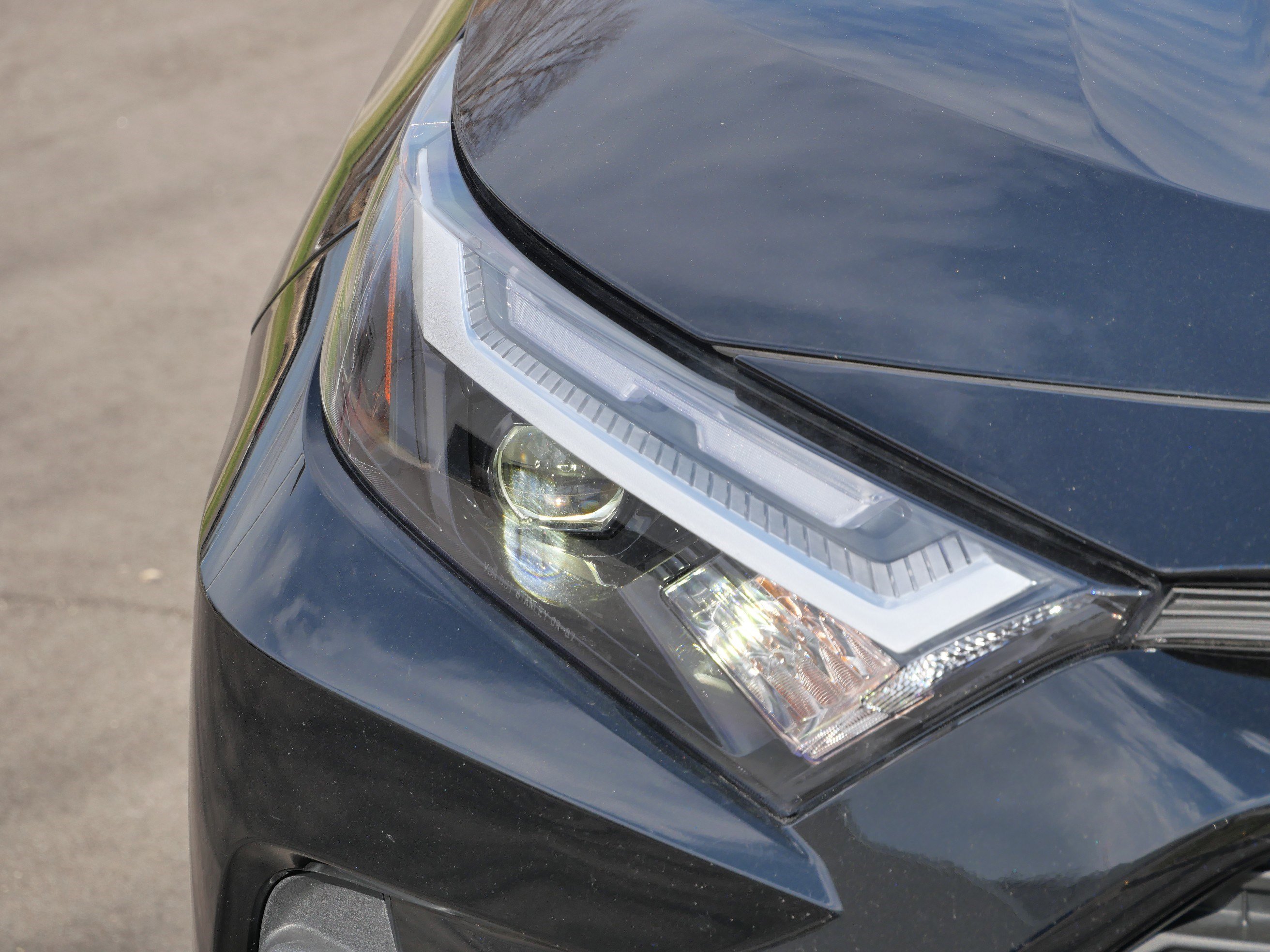 Used 2025 Toyota RAV4 XLE Premium w/ Weather Package image 16