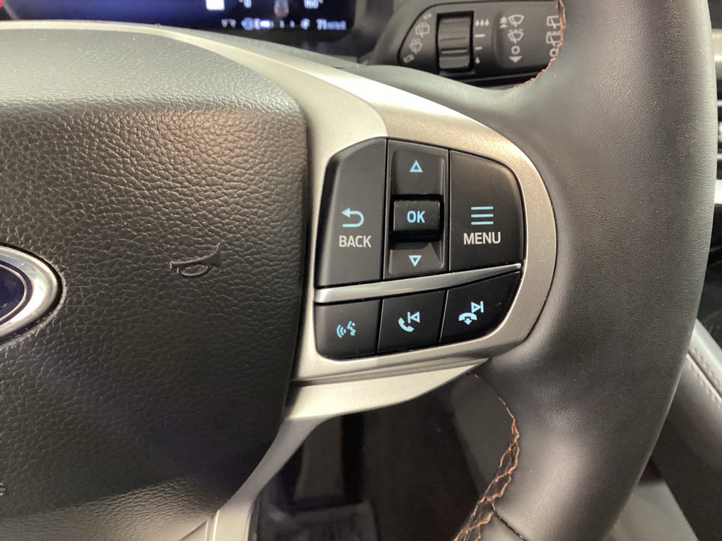 Used 2025 Ford Explorer Active w/ Active Comfort Package image 20
