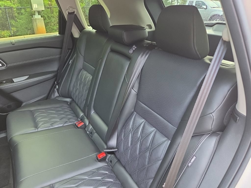 Used 2026 Nissan Rogue Platinum w/ Platinum Premium Package AWD/4WD image 30