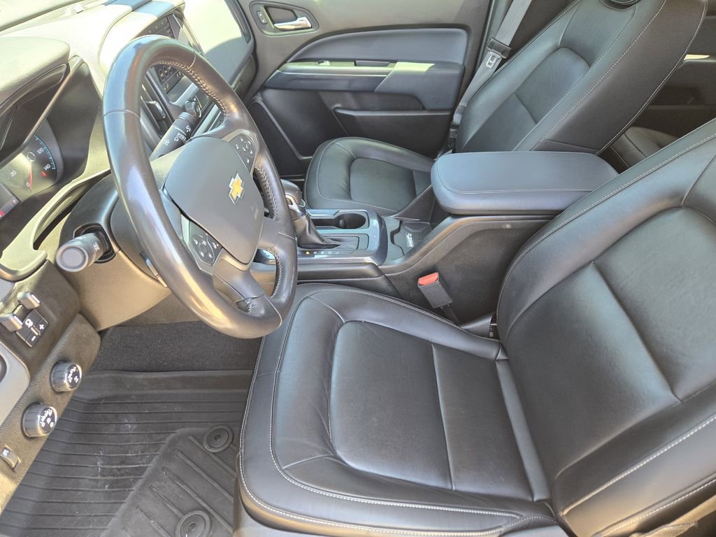 Used 2022 Chevrolet Colorado Z71 w/ LPO, Tonneau and Step Package AWD/4WD image 8