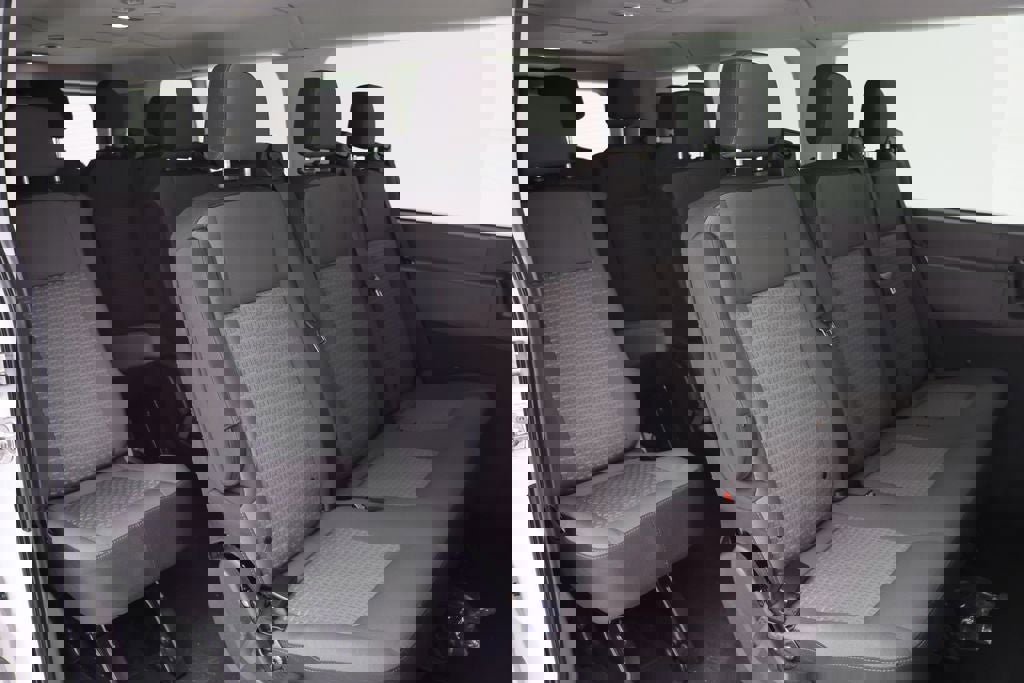 Used 2023 Ford Transit 350 XLT image 13