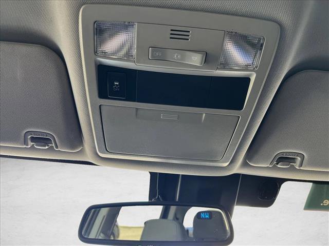 Used 2018 Toyota Tacoma SR5 RWD image 19
