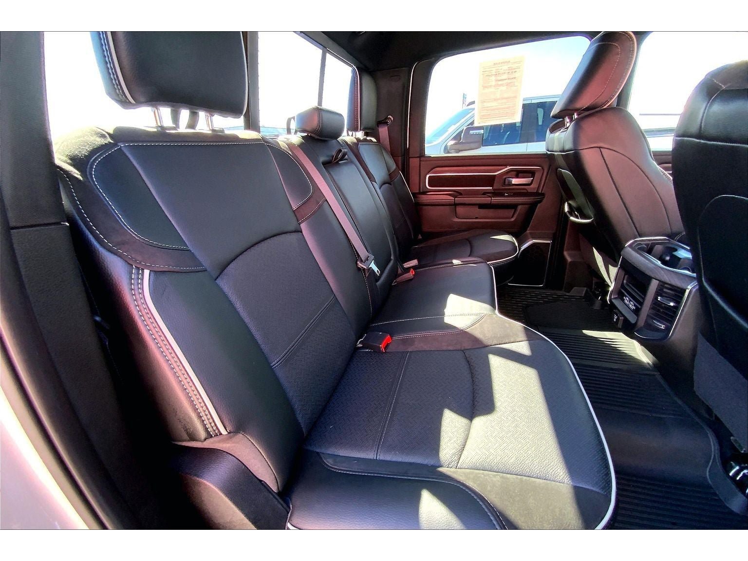 Used 2026 RAM 3500 Laramie AWD/4WD image 28