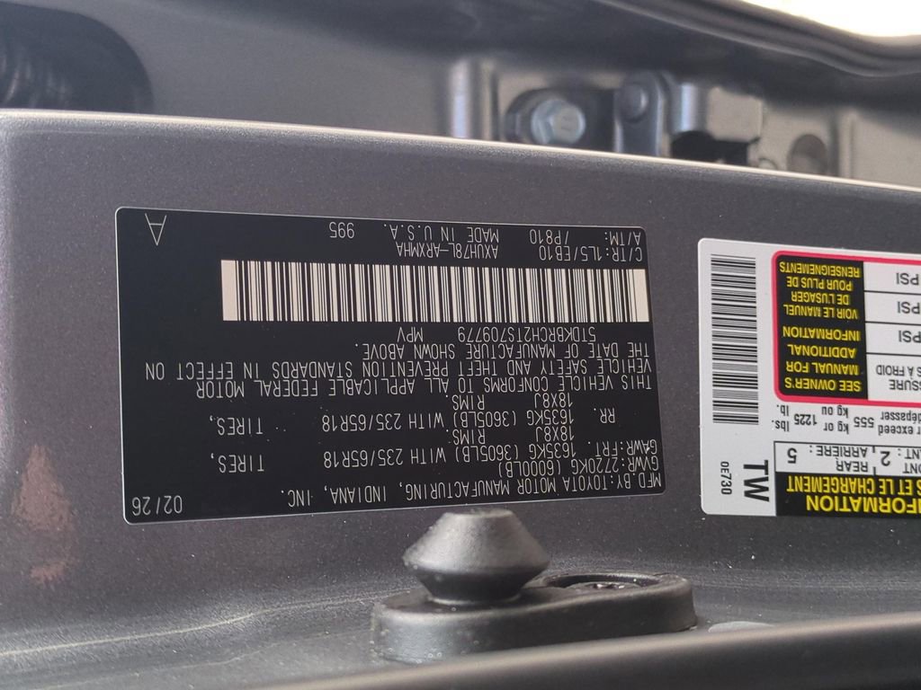 New 2026 Toyota Highlander XLE image 29