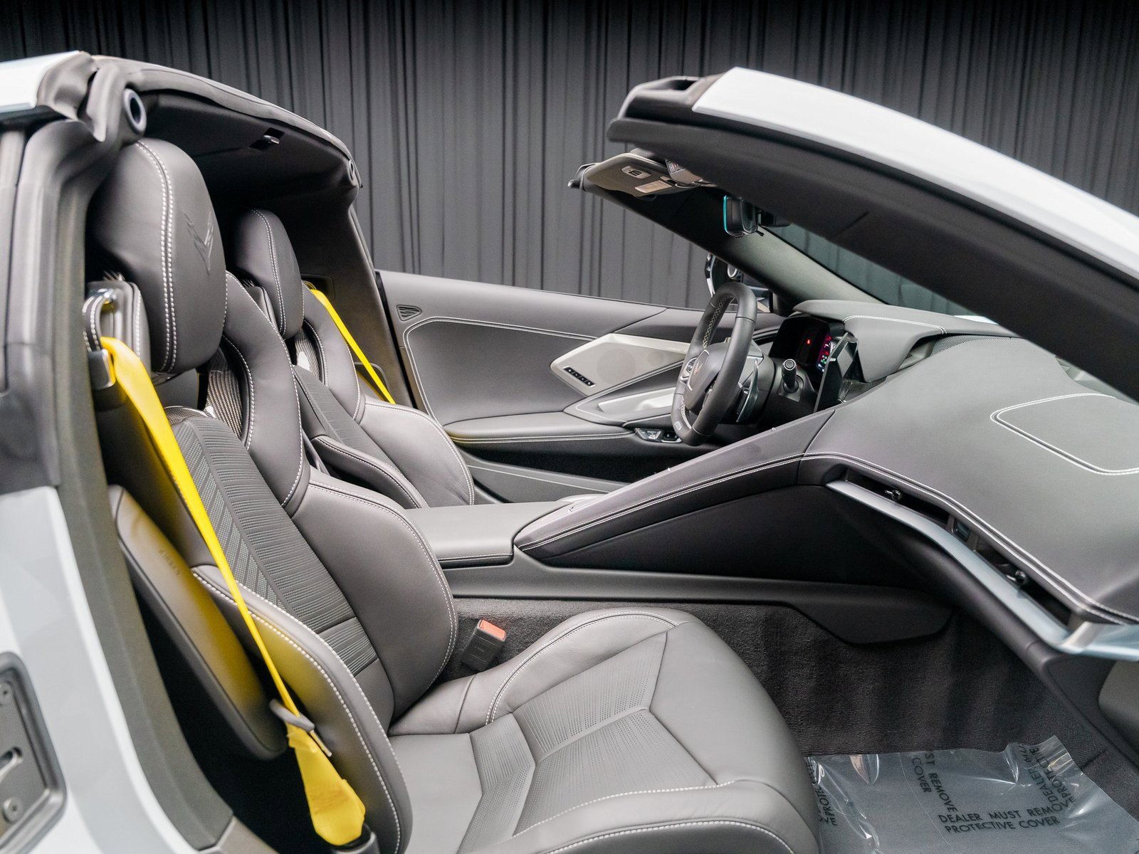 Used 2023 Chevrolet Corvette Z06 w/ Z07 Performance Package image 2