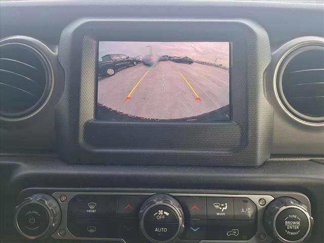 Used 2023 Jeep Wrangler Unlimited image 13