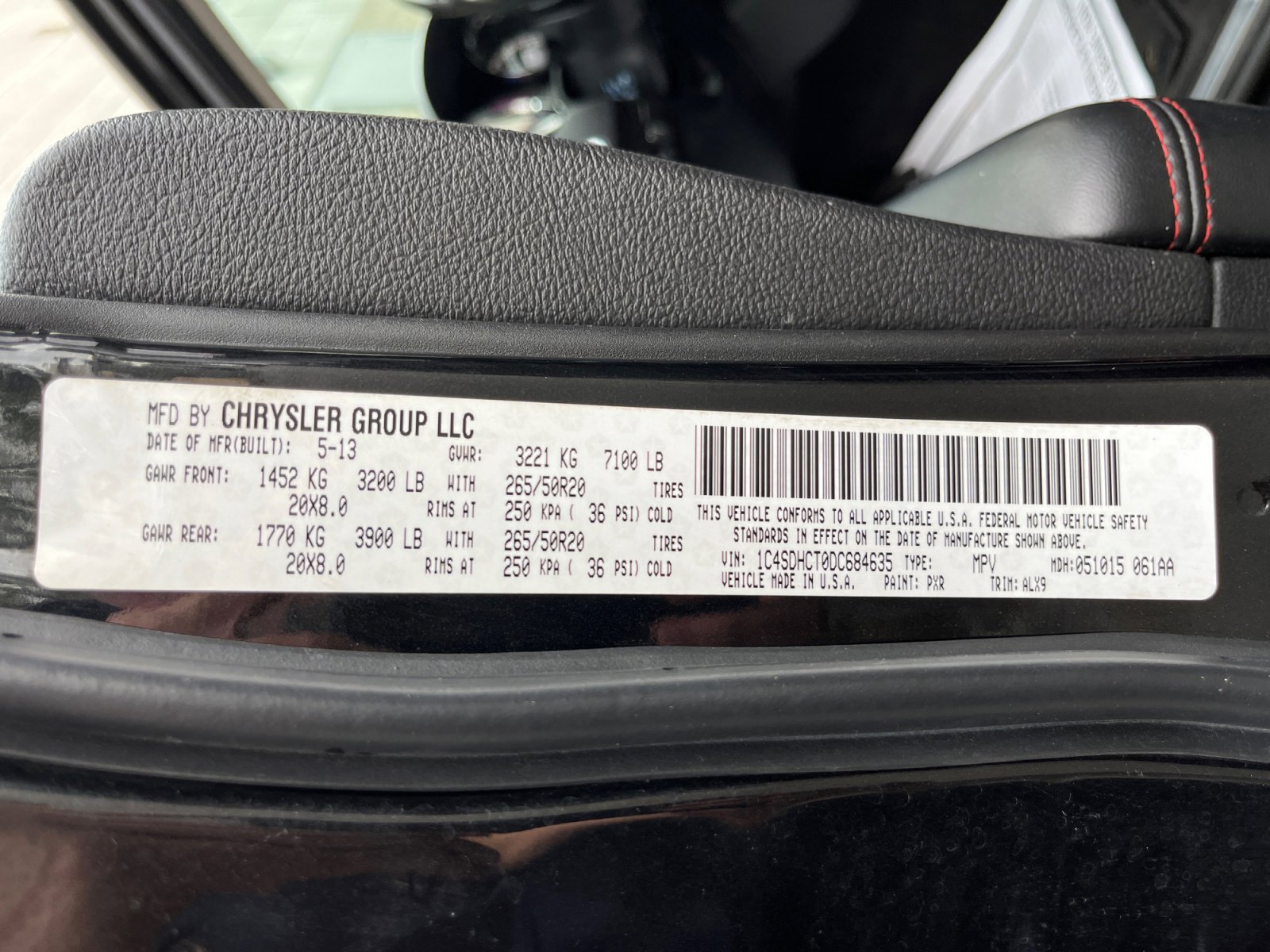 Used 2013 Dodge Durango R/T w/ Technology Group RWD image 32