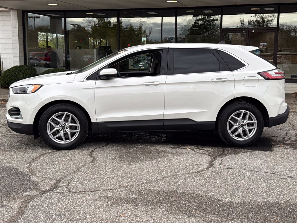 Used 2024 Ford Edge SEL AWD/4WD image 9