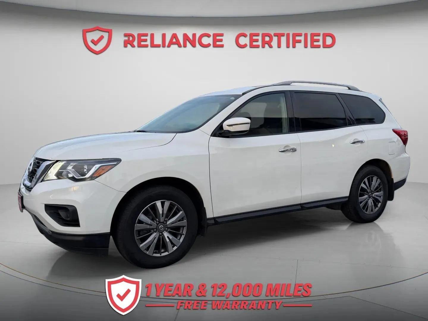 Used 2020 Nissan Pathfinder S AWD/4WD image 2