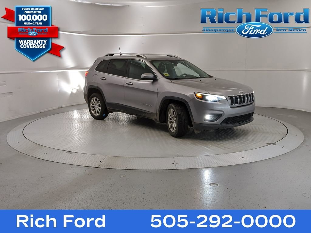 Used 2019 Jeep Cherokee Latitude w/ Popular Appearance Group