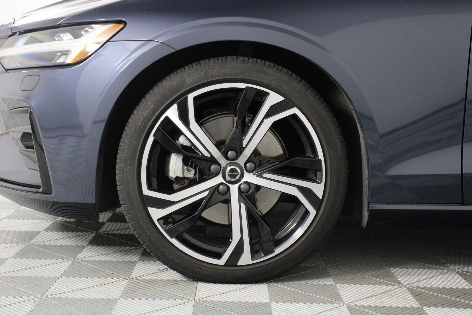 Certified 2023 Volvo S60 B5 Core w/ Climate Package image 28