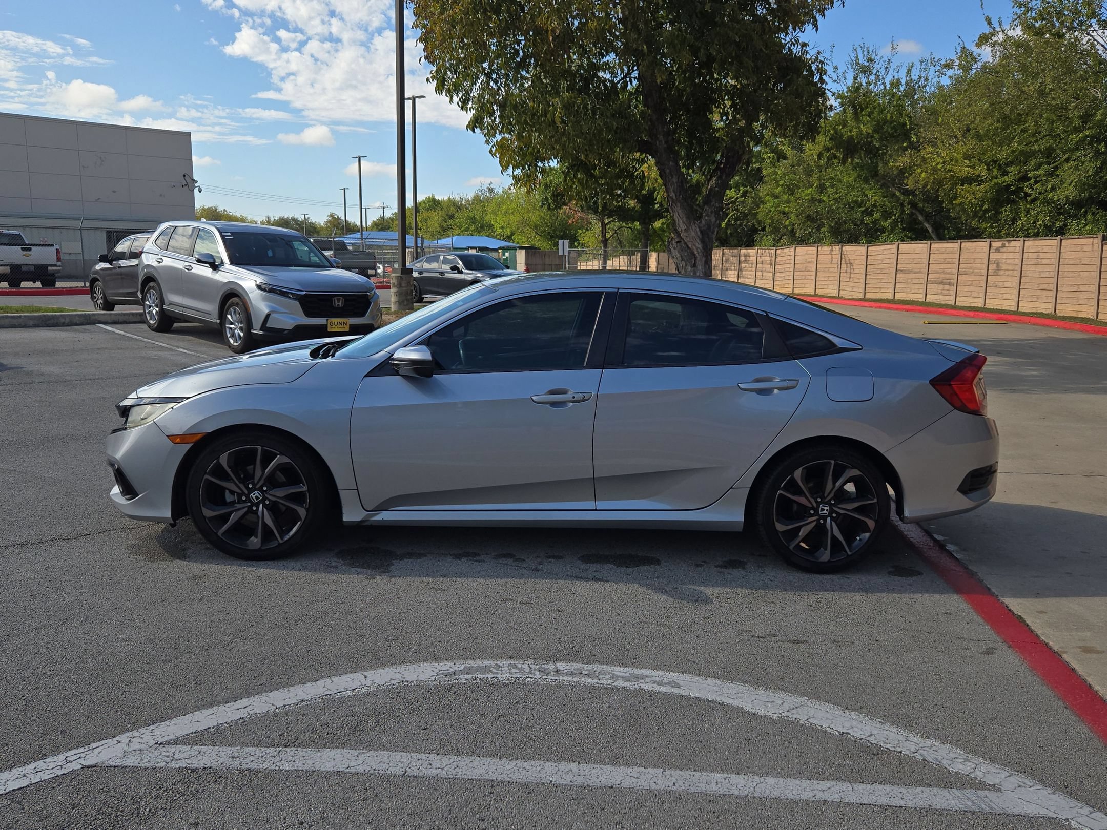 Used 2019 Honda Civic Sport image 6