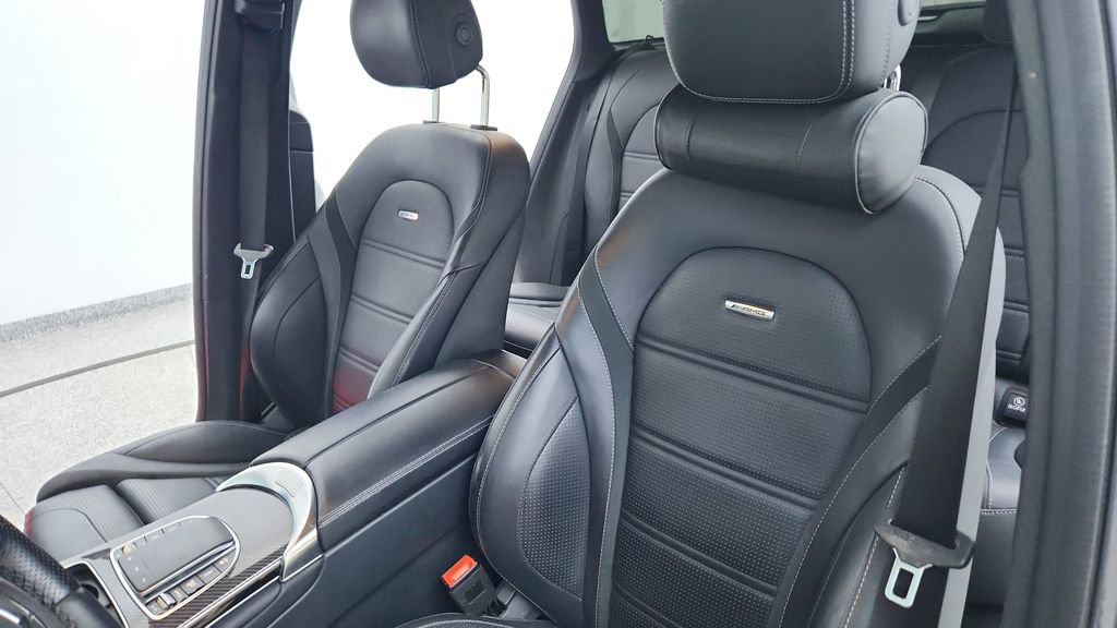 Used 2021 Mercedes-Benz GLC 63 AMG 4MATIC image 15