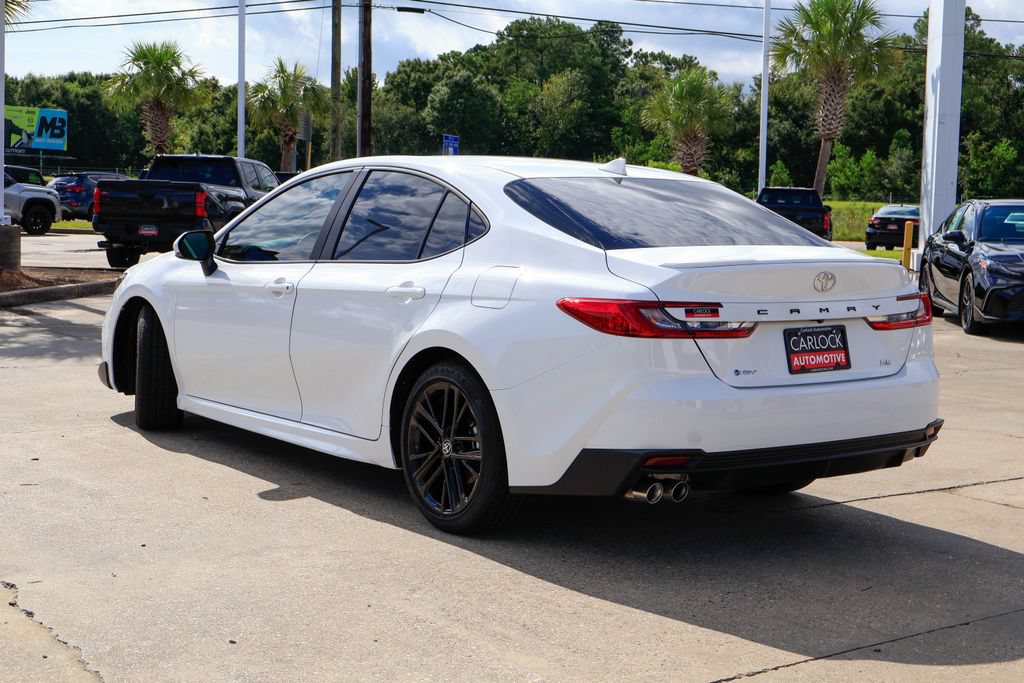 Used 2025 Toyota Camry SE w/ Multimedia Upgrade Package FWD image 21