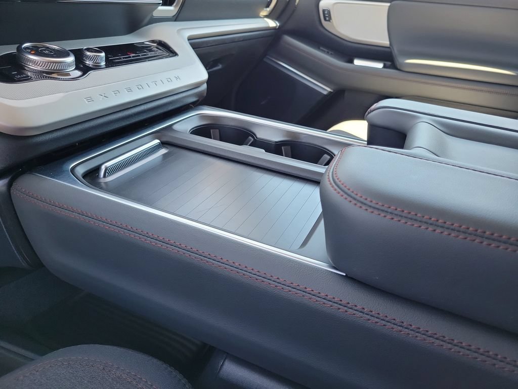 Certified 2025 Ford Expedition Max Active AWD/4WD image 29