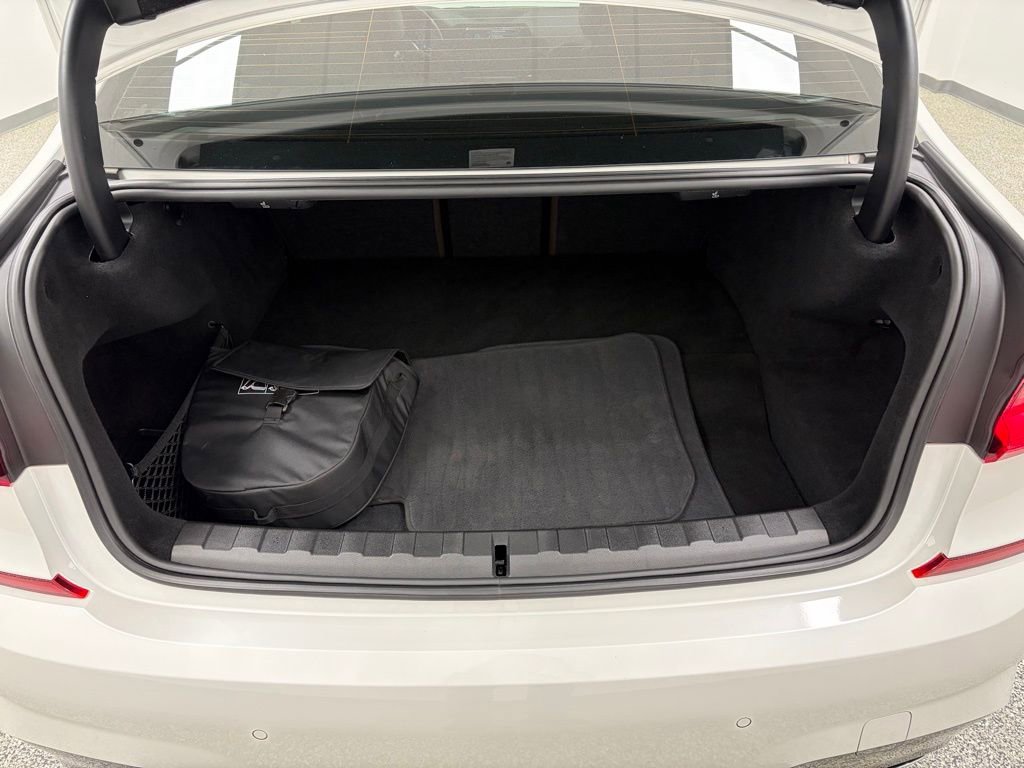 Used 2021 BMW 330e xDrive w/ Executive Package image 43