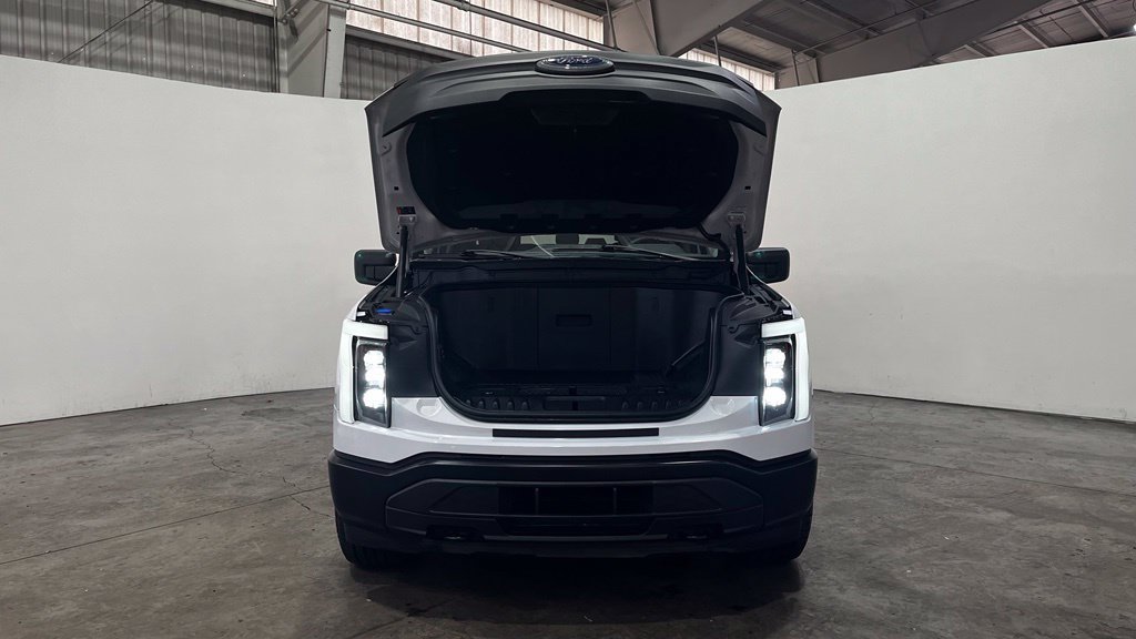 Used 2022 Ford F150 Lightning Pro AWD/4WD image 5