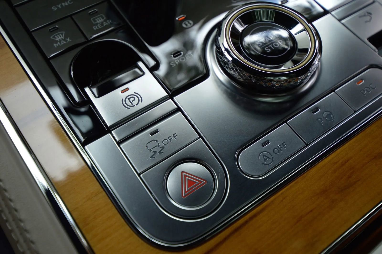 Used 2021 Bentley Continental GT image 43