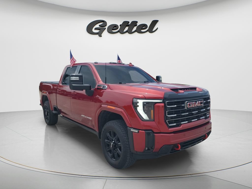 Used 2025 GMC Sierra 2500 AT4 w/ AT4 Premium Plus Package AWD/4WD image 3