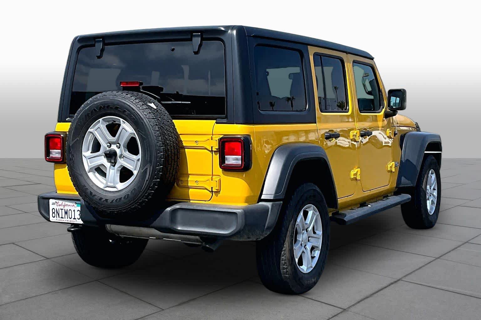 Used 2019 Jeep Wrangler Unlimited Sport S AWD/4WD image 12