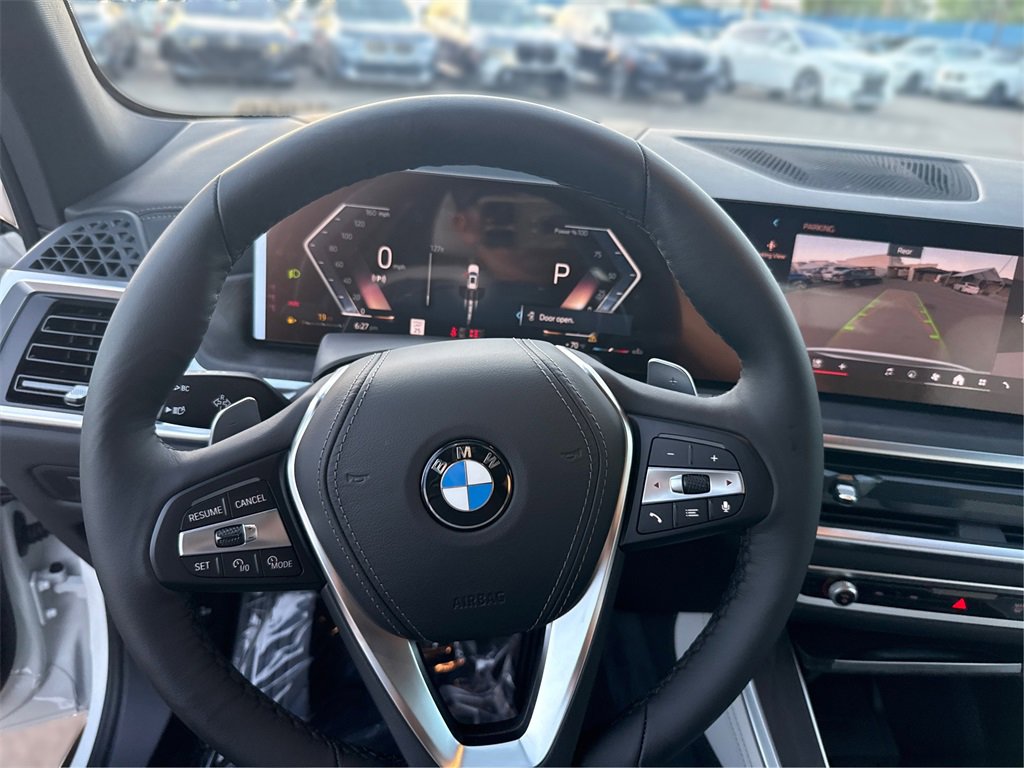 New 2026 BMW X5 sDrive40i image 23