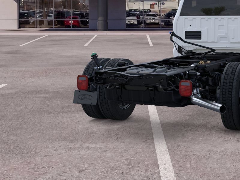 New 2025 Ford F550 4x4 Regular Cab Super Duty image 22