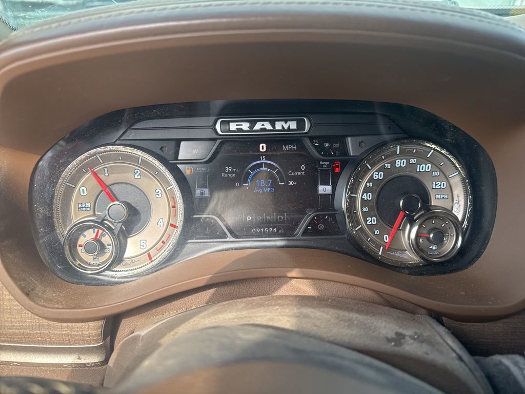 Used 2022 RAM 3500 Limited AWD/4WD image 10