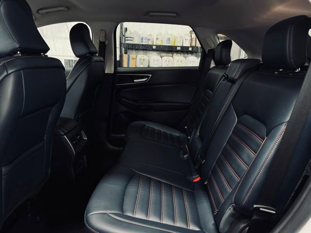 Used 2024 Ford Edge SEL w/ Sport Appearance Package AWD/4WD image 19