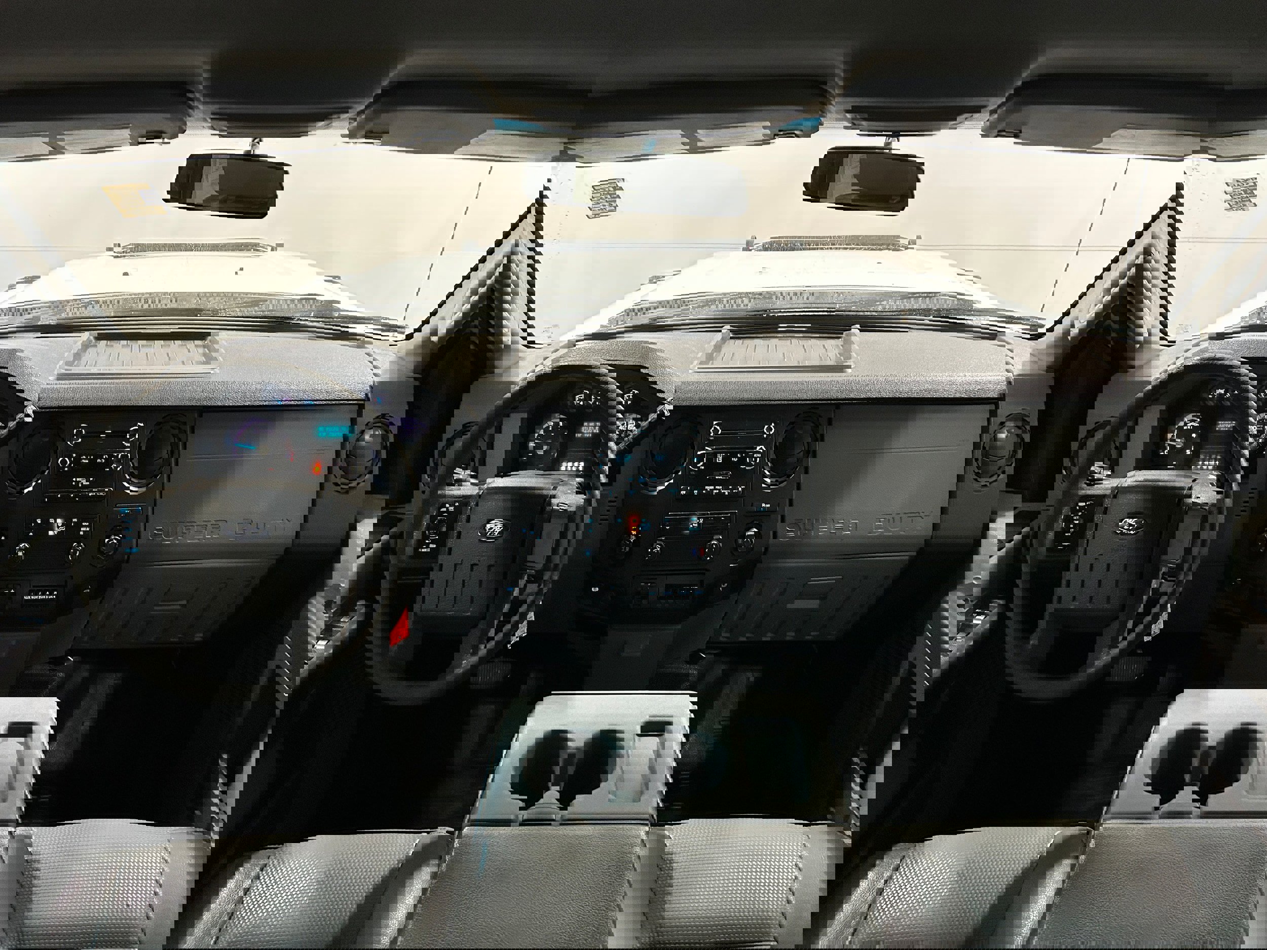 Used 2015 Ford F350 XL w/ Power Equipment Group image 9