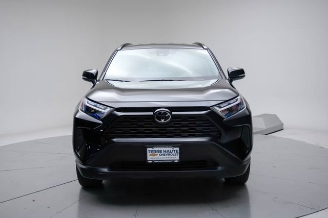 Used 2025 Toyota RAV4 XLE AWD/4WD image 12