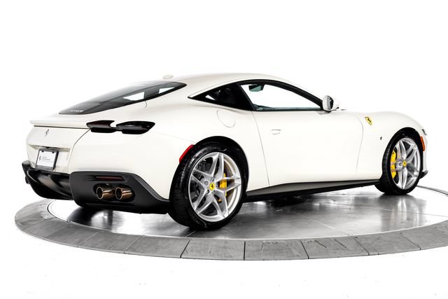 Used 2024 Ferrari Roma RWD image 2