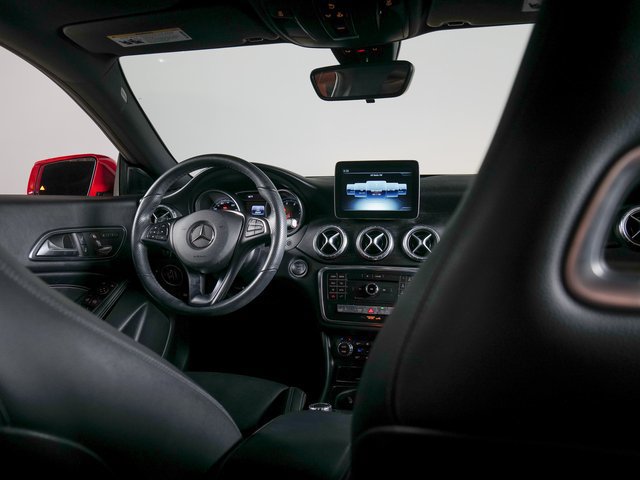 Used 2019 Mercedes-Benz CLA 250 4MATIC image 11