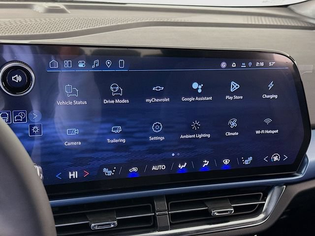 New 2026 Chevrolet Equinox EV LT AWD/4WD image 17