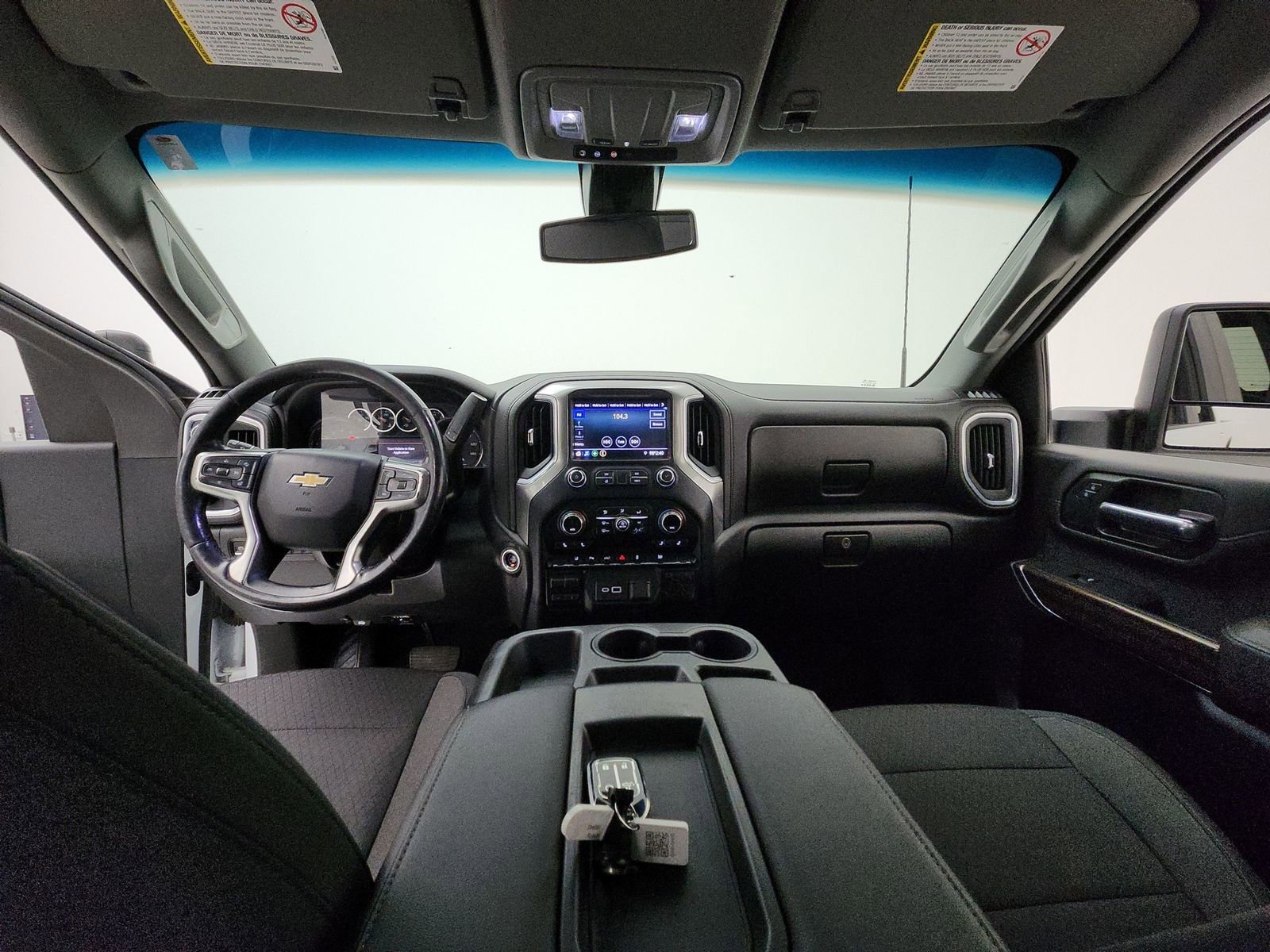 Used 2021 Chevrolet Silverado 2500 LT w/ Convenience Package image 8