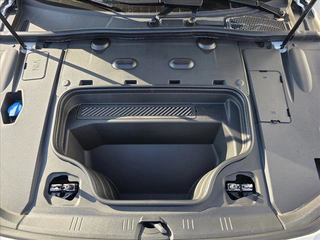 New 2025 Audi A6 e-tron Premium Plus image 21