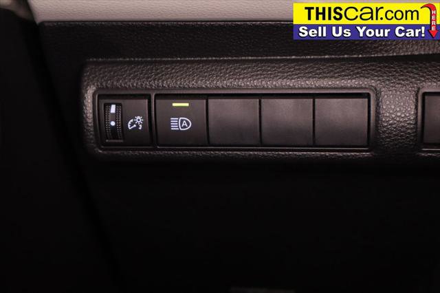 Used 2021 Toyota Corolla LE FWD image 18