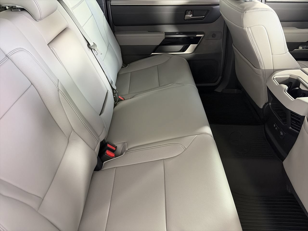 New 2026 Toyota Tundra Limited AWD/4WD image 23