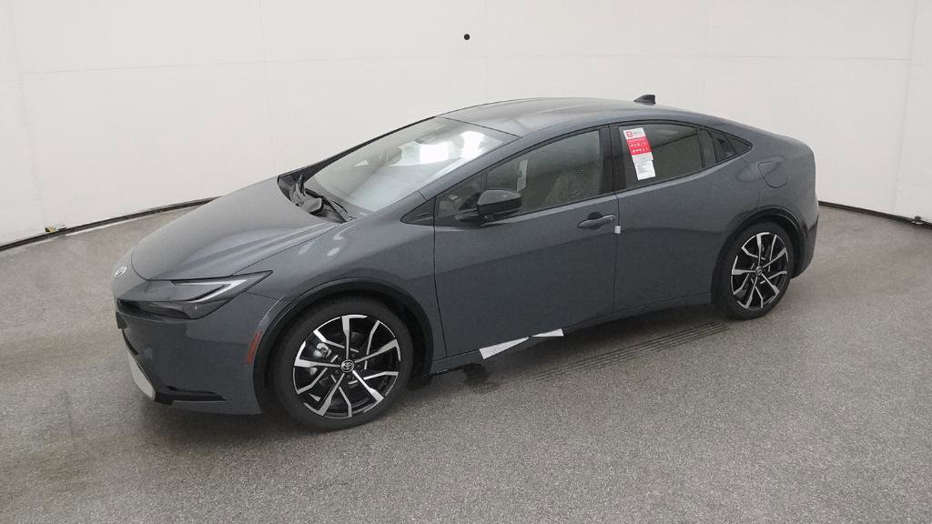 New 2026 Toyota Prius Plug-In Hybrid image 5