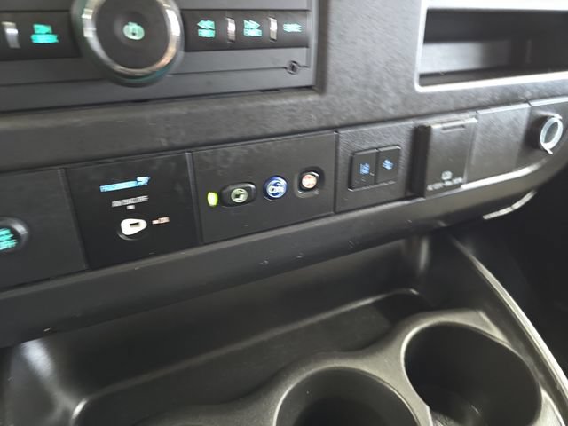Certified 2025 GMC Savana 3500 LT w/ LT Preferred Equipment Group RWD image 25