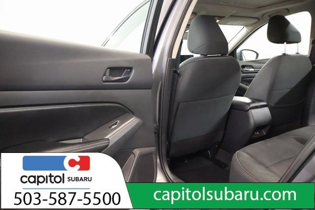 Used 2024 Nissan Altima 2.5 SV w/ SV Premium Package image 30