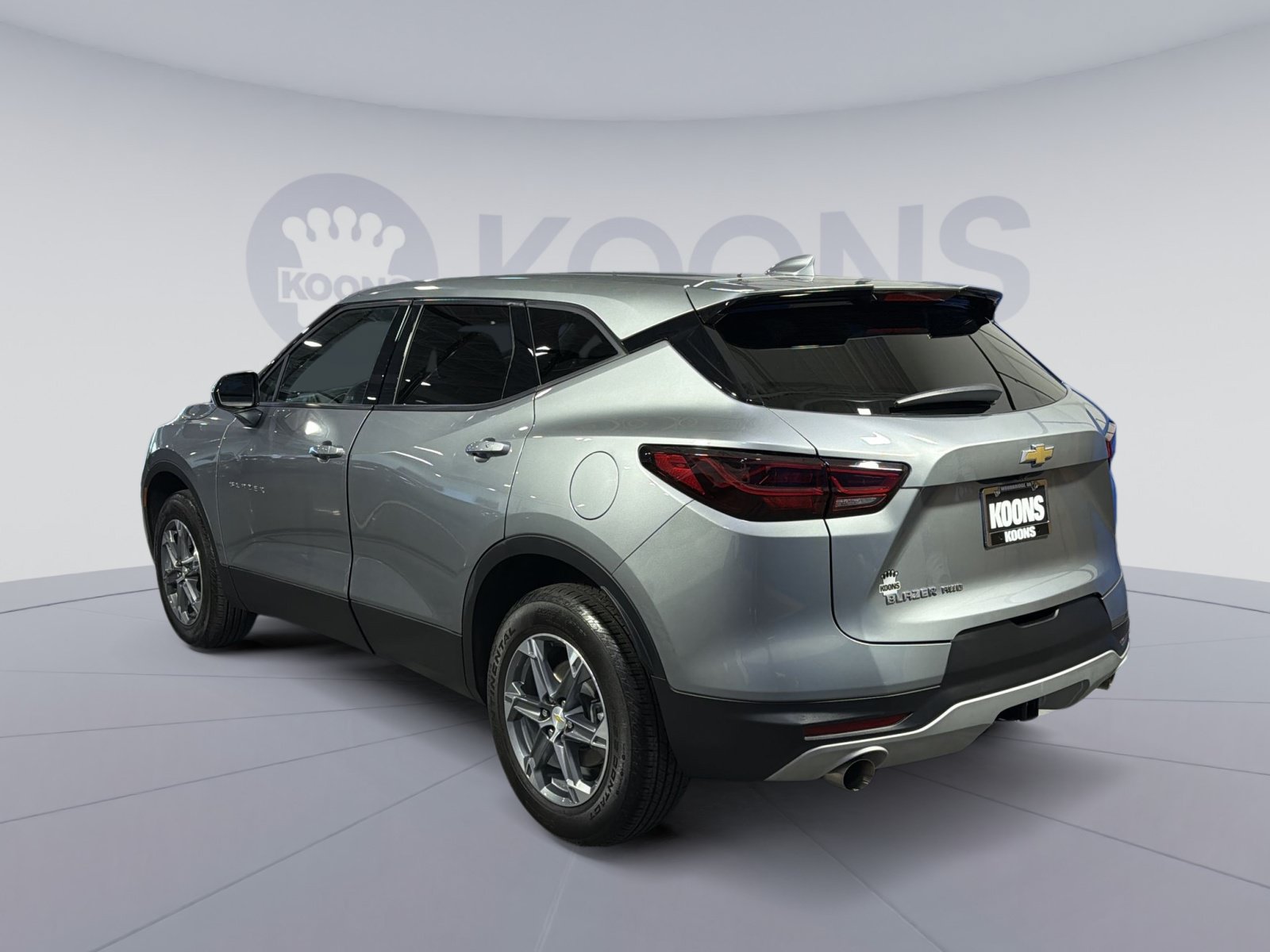 Used 2023 Chevrolet Blazer LT AWD/4WD image 4