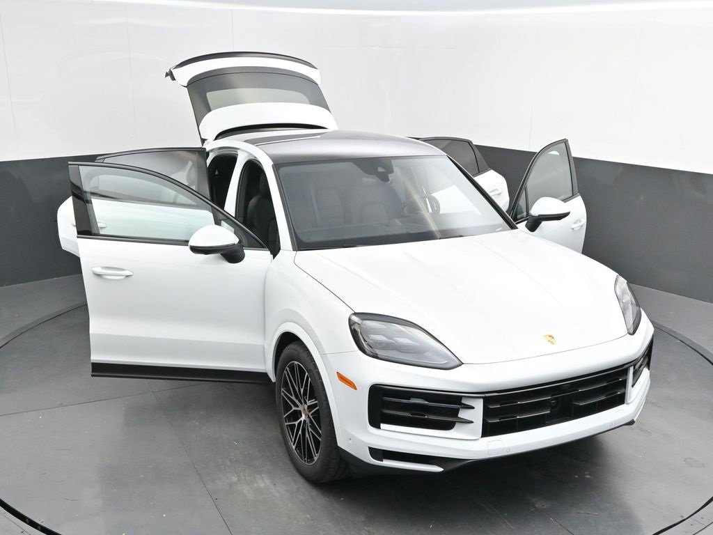 New 2026 Porsche Cayenne Coupe image 39
