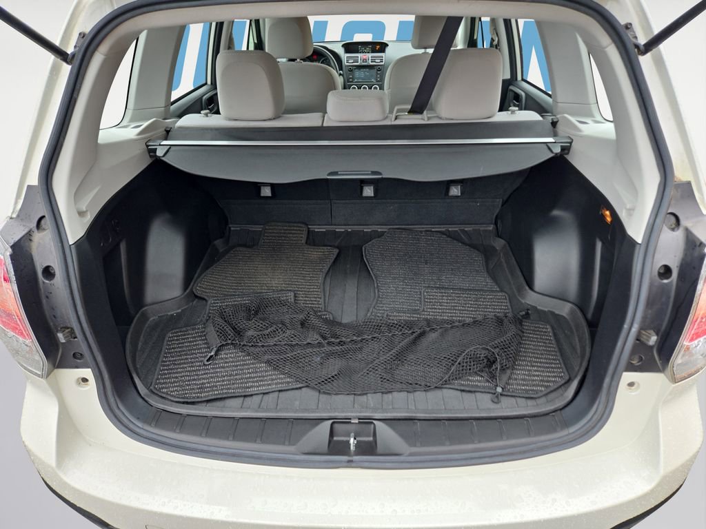 Used 2018 Subaru Forester 2.5i w/ Alloy Wheel Package image 16